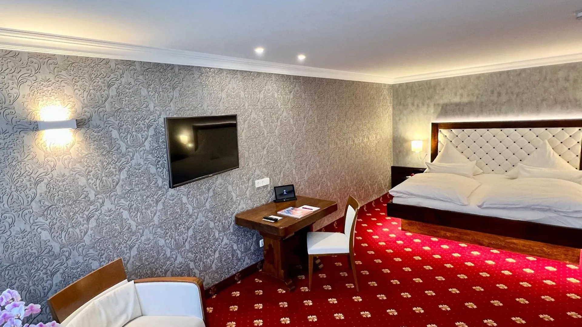 Zur Weinsteige Hotel Stuttgart 4*,  Germany